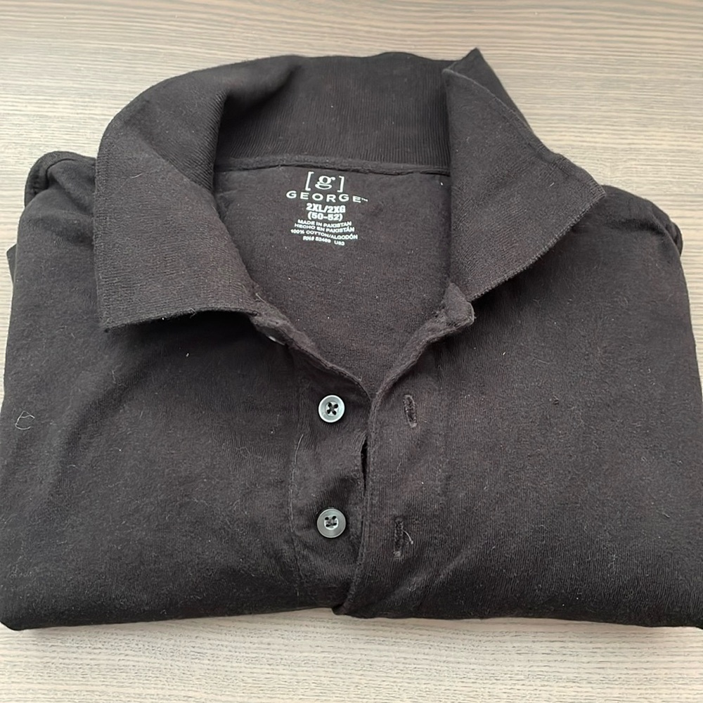 Men’s George brand  2xl black short sleeve polo shirt.
